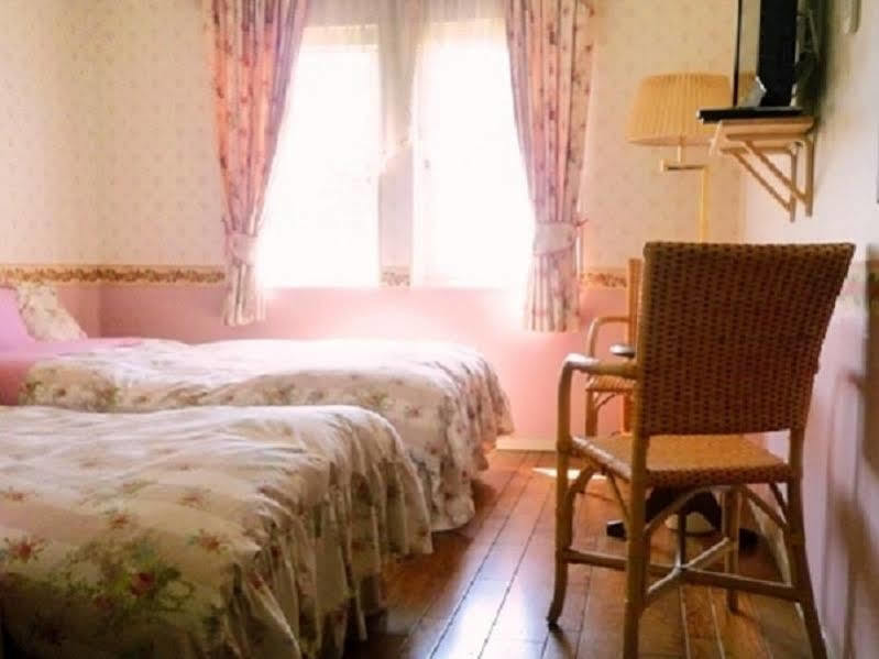Hotel Avonlea Ito  Exterior foto